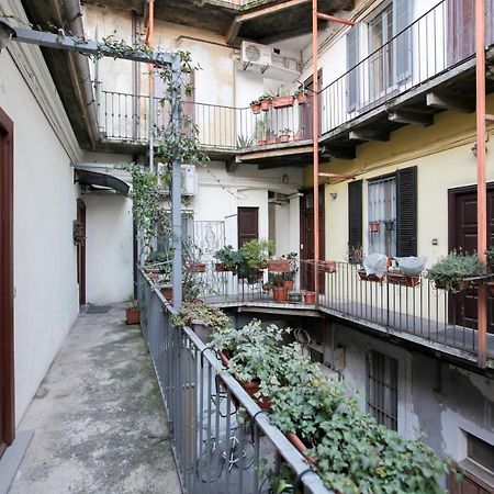 V.Le Certosa Comfy Studio! Apartman Milánó Kültér fotó