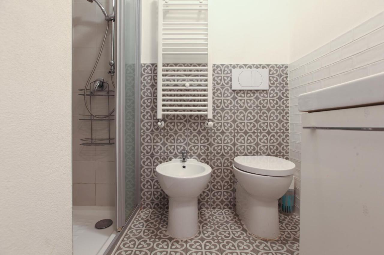 V.Le Certosa Comfy Studio! Apartman Milánó Kültér fotó